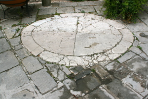 il pietrone